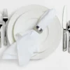 obrus-plamoodporny-140-220-biały-TTRA- obrus plamoodporny biały 140x220 wynajem TOTU.RENTALL