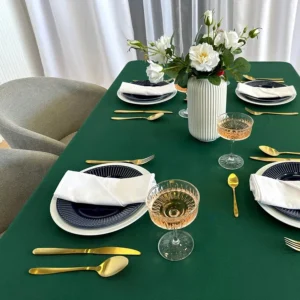 obrus plamoodporny butelkowa zieleń 140x220 wynajem